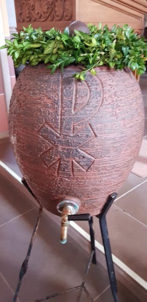 „Zapfanlage“ für Weihwasser
